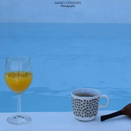 Isabel Artemis Chorefton