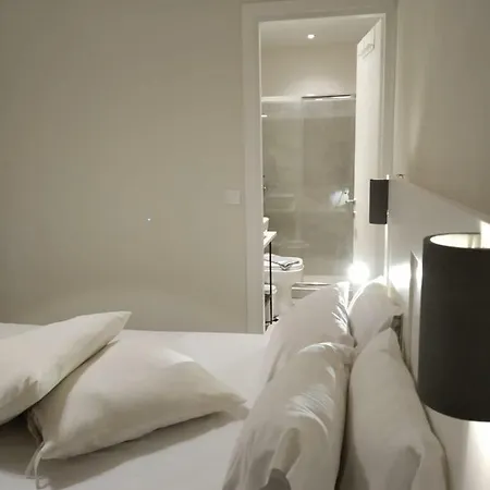 Isabel Artemis דירה חורפטו