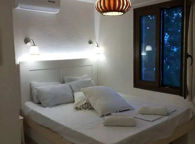 Isabel Artemis Apartament Chorefton